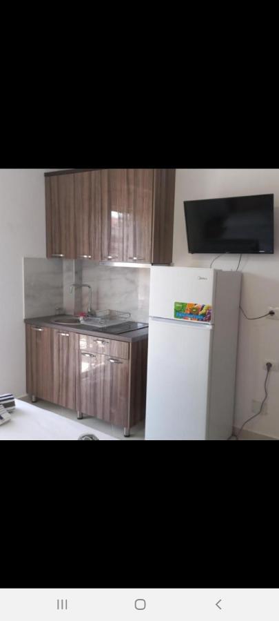 Arjan Dyli Guesthouse Ksamil Exterior photo